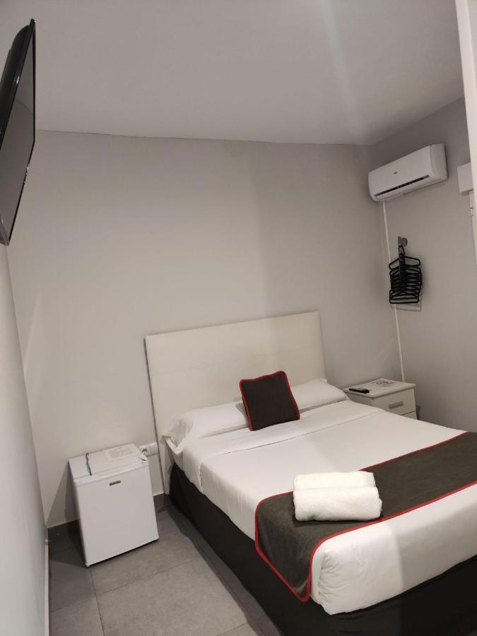 Hostal Jireh Alicante Exterior foto